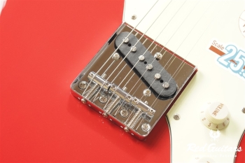 WINDY-BREAKER/RSM - Fiesta Red